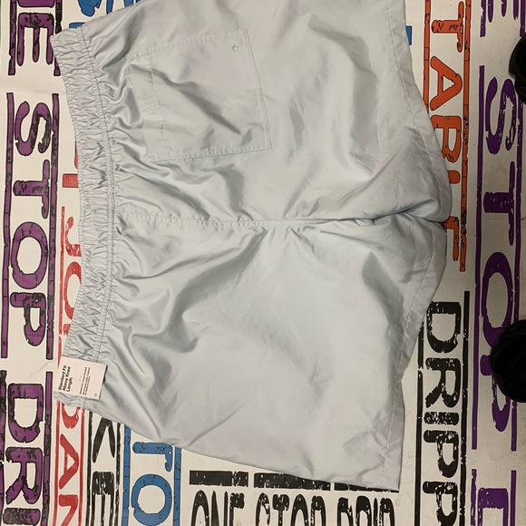 Nike Silver Athletic Shorts Sz various - Picture 7 of 8